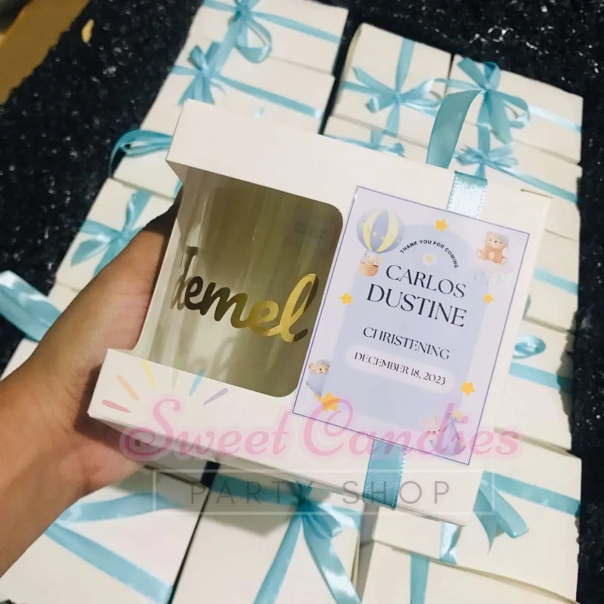 Personalized souvenir jar with custom gold label